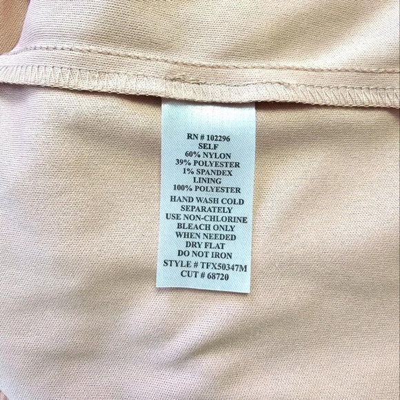 Evening shiny dress - Picture 4 of 5